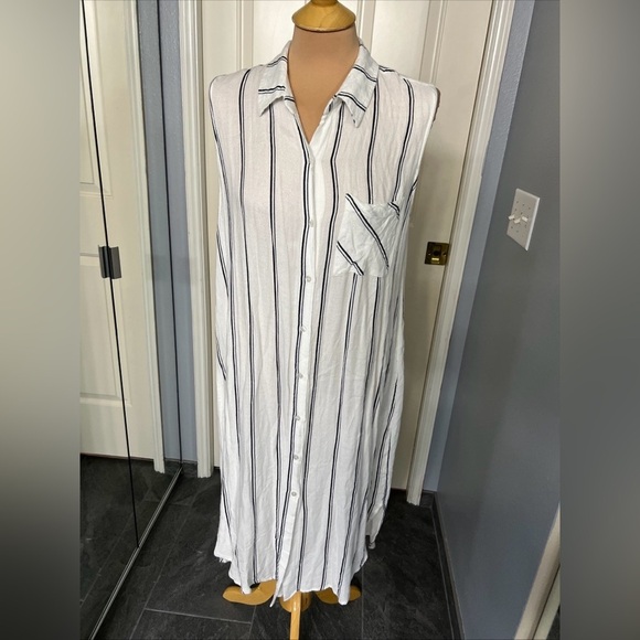 Peyton Jensen Striped Sleeveless Shirt Dress - Picture 1 of 7